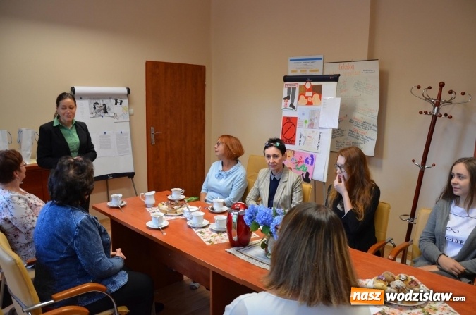 Zdjęcie w galerii na portalu naszwodzislaw.com: Artystycznie wyrazili sprzeciw wobec przemocy wiadomości z regionu