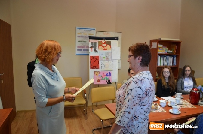 Zdjęcie w galerii na portalu naszwodzislaw.com: Artystycznie wyrazili sprzeciw wobec przemocy wiadomości z regionu