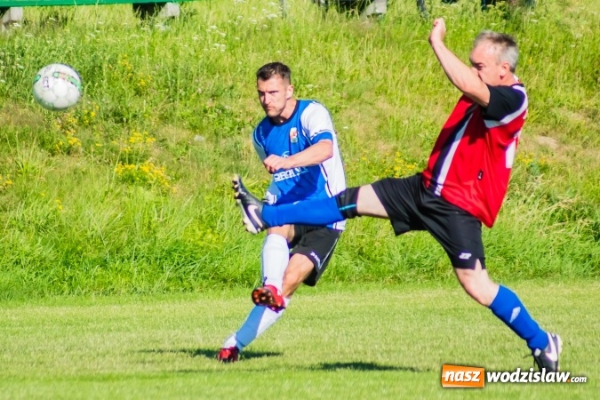 Zdjęcie w galerii na portalu naszwodzislaw.com: Odra Nieboczowy zremisowała z LKS Brzezie na rozpoczęcie przygotowań do nowego sezonu wiadomości z regionu