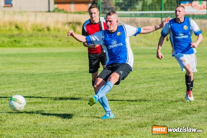 Zdjęcie w galerii na portalu naszwodzislaw.com: Odra Nieboczowy zremisowała z LKS Brzezie na rozpoczęcie przygotowań do nowego sezonu wiadomości z regionu