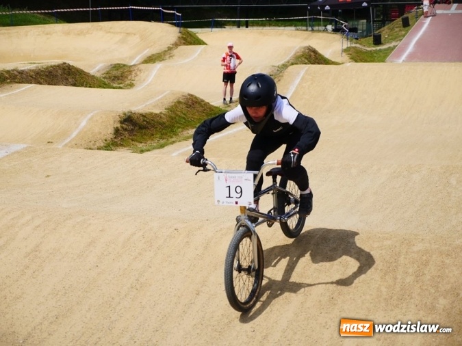 Zdjęcie w galerii na portalu naszwodzislaw.com: Ogólnopolskie zawody BMX Racing na Trzech Wzgórzach  wiadomości z regionu