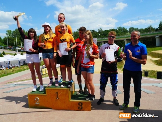 Zdjęcie w galerii na portalu naszwodzislaw.com: Ogólnopolskie zawody BMX Racing na Trzech Wzgórzach  wiadomości z regionu