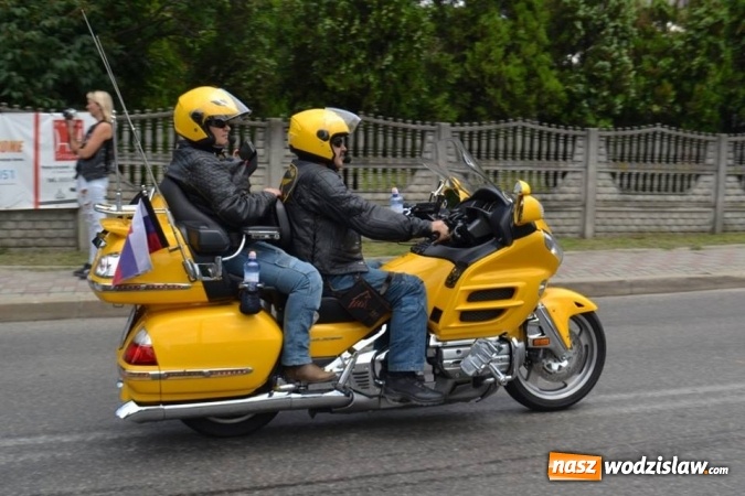 Zdjęcie w galerii na portalu naszwodzislaw.com: Dni Godowa za nami. Gwiazdą imprezy był zespół Bracia  wiadomości z regionu