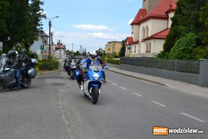 Zdjęcie w galerii na portalu naszwodzislaw.com: Dni Godowa za nami. Gwiazdą imprezy był zespół Bracia  wiadomości z regionu