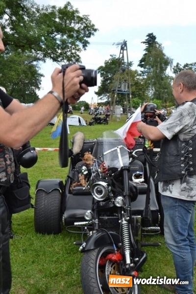 Zdjęcie w galerii na portalu naszwodzislaw.com: Dni Godowa za nami. Gwiazdą imprezy był zespół Bracia  wiadomości z regionu