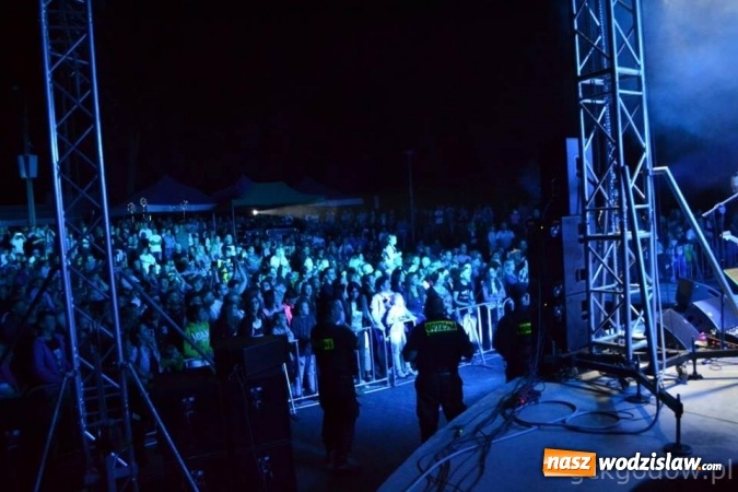 Zdjęcie w galerii na portalu naszwodzislaw.com: Dni Godowa za nami. Gwiazdą imprezy był zespół Bracia  wiadomości z regionu