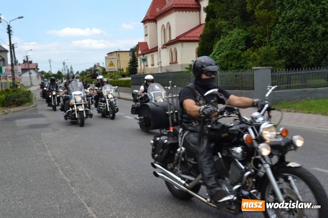 Zdjęcie w galerii na portalu naszwodzislaw.com: Dni Godowa za nami. Gwiazdą imprezy był zespół Bracia  wiadomości z regionu