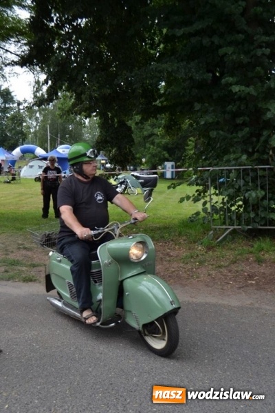 Zdjęcie w galerii na portalu naszwodzislaw.com: Dni Godowa za nami. Gwiazdą imprezy był zespół Bracia  wiadomości z regionu