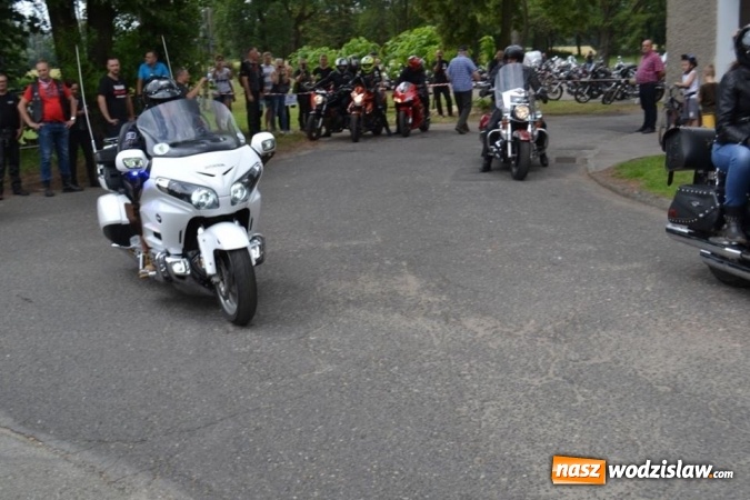 Zdjęcie w galerii na portalu naszwodzislaw.com: Dni Godowa za nami. Gwiazdą imprezy był zespół Bracia  wiadomości z regionu