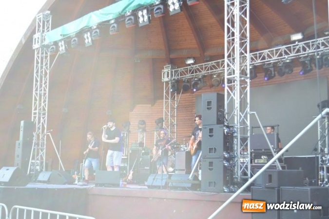 Zdjęcie w galerii na portalu naszwodzislaw.com: Dni Godowa za nami. Gwiazdą imprezy był zespół Bracia  wiadomości z regionu