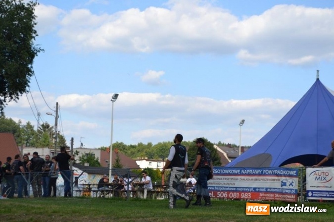 Zdjęcie w galerii na portalu naszwodzislaw.com: Dni Godowa za nami. Gwiazdą imprezy był zespół Bracia  wiadomości z regionu