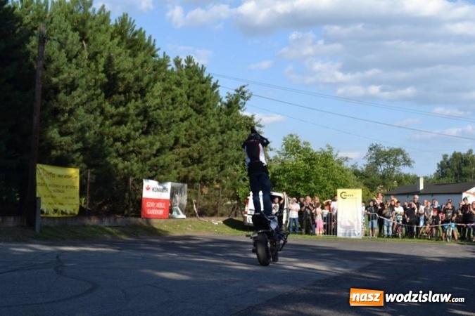 Zdjęcie w galerii na portalu naszwodzislaw.com: Dni Godowa za nami. Gwiazdą imprezy był zespół Bracia  wiadomości z regionu