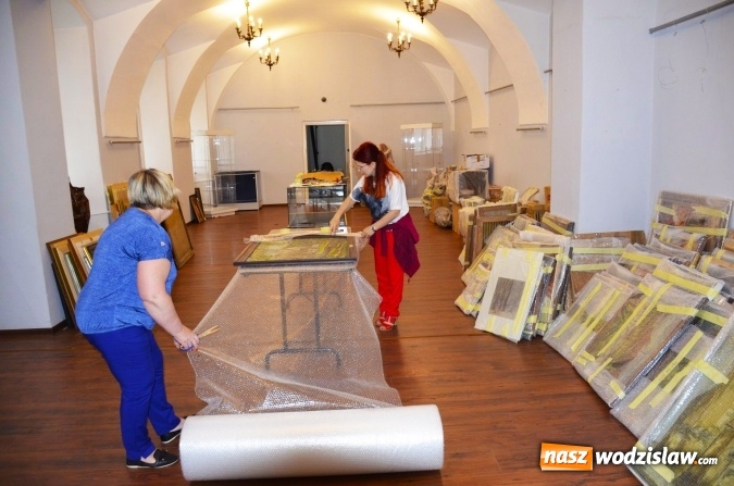 Zdjęcie w galerii na portalu naszwodzislaw.com: W Muzeum trwają przygotowania do wyprowadzki. Zabytki trafią do magazynu tymczasowego wiadomości z regionu