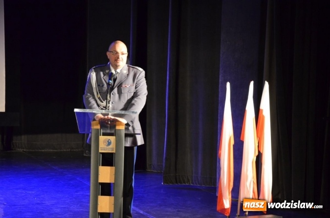 Zdjęcie w galerii na portalu naszwodzislaw.com: Podziękowania, nagrody i awanse, czyli święto powiatowej policji w Wodzisławiu Śląskim  wiadomości z regionu