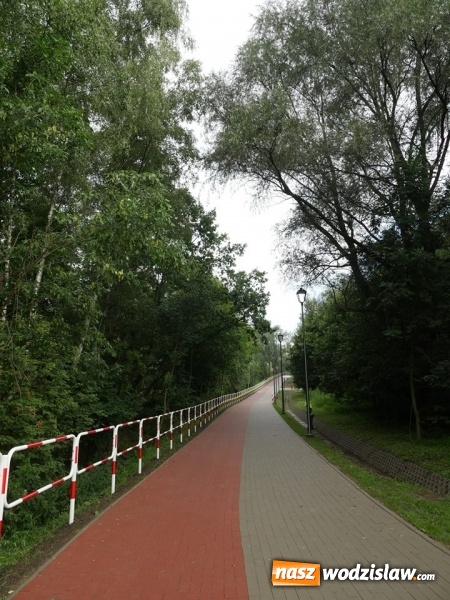 Zdjęcie w galerii na portalu naszwodzislaw.com: Łącznik Stare Miasto-Rodzinny Park Rozrywki już gotowy. Dziś oficjalne otwarcie wiadomości z regionu