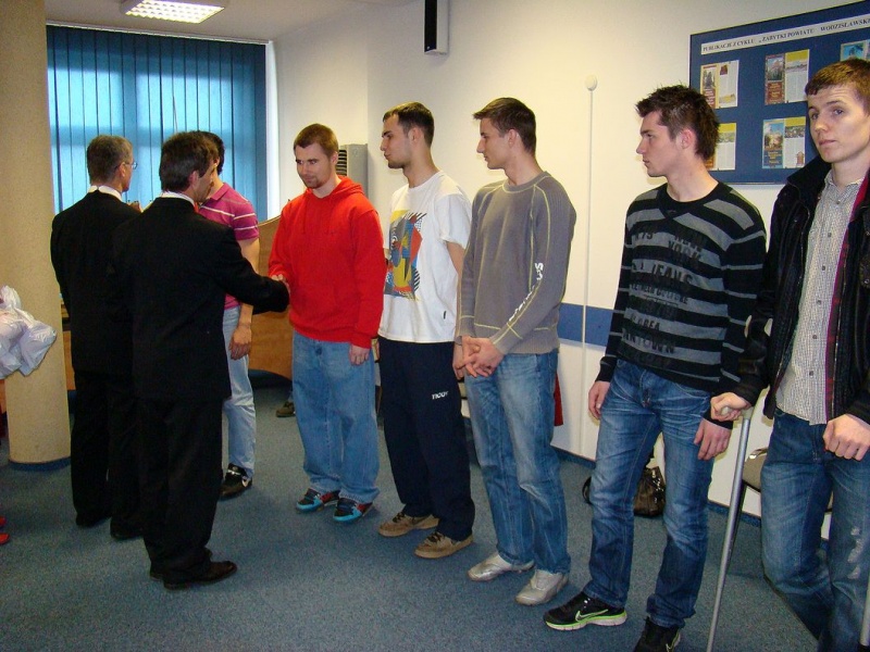 Zdjęcie w galerii na portalu naszwodzislaw.com: Przodownicy w oddawaniu krwi wiadomości z regionu