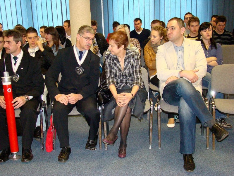 Zdjęcie w galerii na portalu naszwodzislaw.com: Przodownicy w oddawaniu krwi wiadomości z regionu