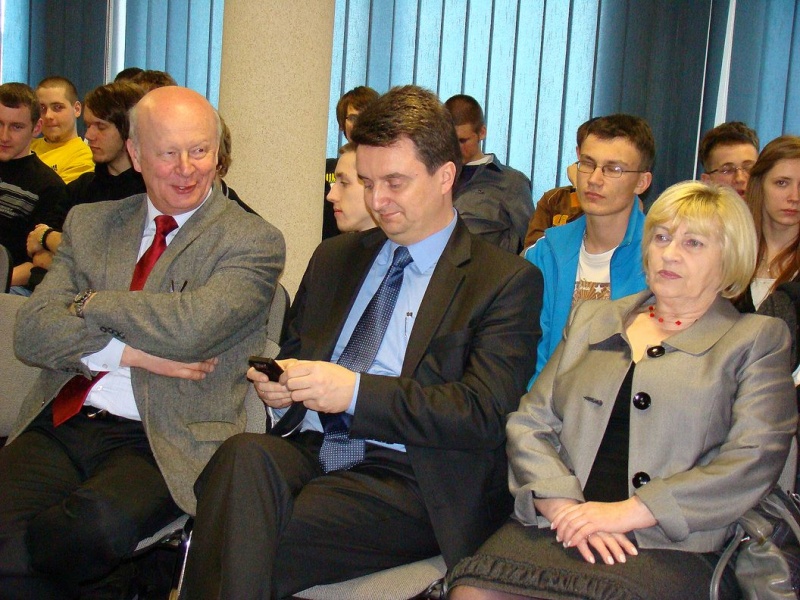 Zdjęcie w galerii na portalu naszwodzislaw.com: Przodownicy w oddawaniu krwi wiadomości z regionu