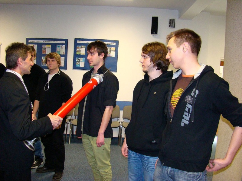 Zdjęcie w galerii na portalu naszwodzislaw.com: Przodownicy w oddawaniu krwi wiadomości z regionu