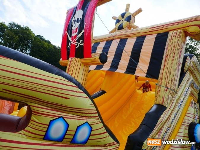 Zdjęcie w galerii na portalu naszwodzislaw.com: Popołudnie z Sąsiadem i Unią Europejską. Frekwencja i humory dopisały wiadomości z regionu