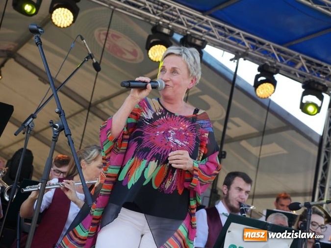 Zdjęcie w galerii na portalu naszwodzislaw.com: Popołudnie z Sąsiadem i Unią Europejską. Frekwencja i humory dopisały wiadomości z regionu