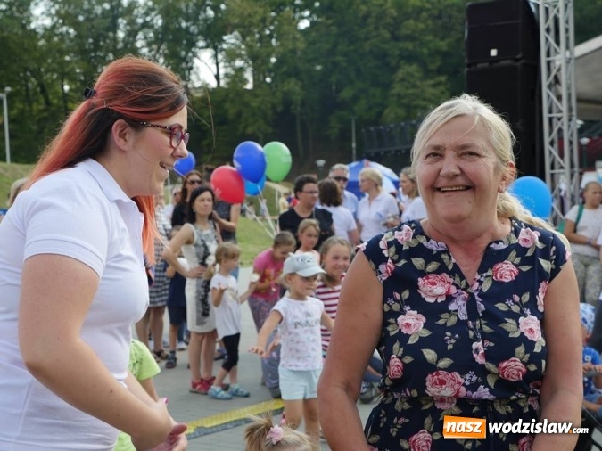 Zdjęcie w galerii na portalu naszwodzislaw.com: Popołudnie z Sąsiadem i Unią Europejską. Frekwencja i humory dopisały wiadomości z regionu