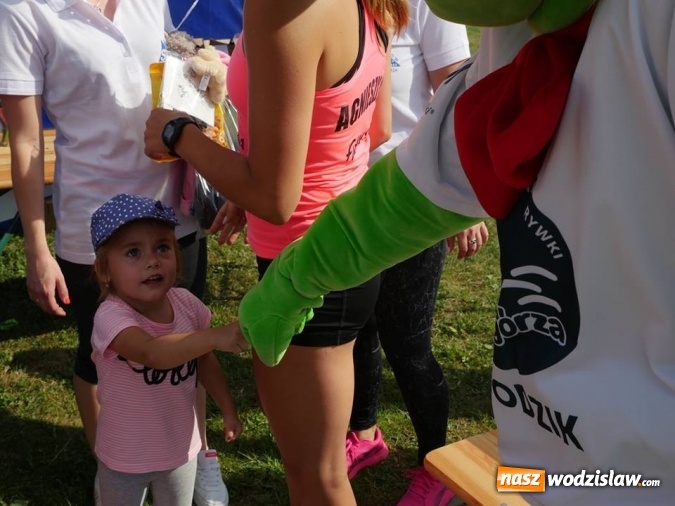 Zdjęcie w galerii na portalu naszwodzislaw.com: Popołudnie z Sąsiadem i Unią Europejską. Frekwencja i humory dopisały wiadomości z regionu