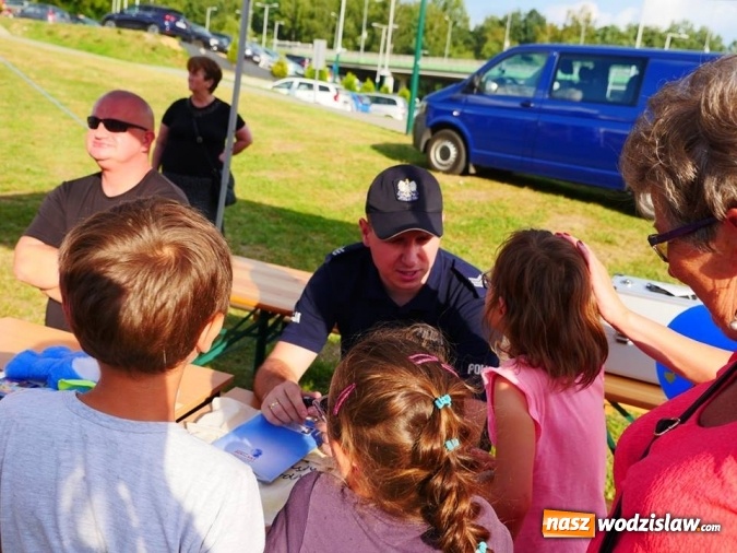 Zdjęcie w galerii na portalu naszwodzislaw.com: Popołudnie z Sąsiadem i Unią Europejską. Frekwencja i humory dopisały wiadomości z regionu