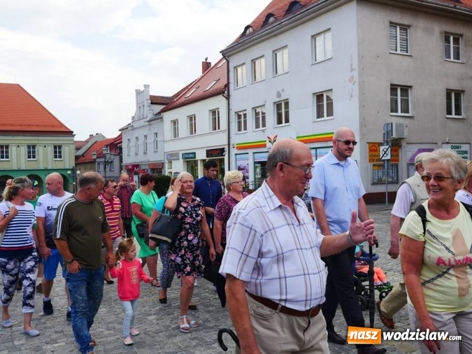 Zdjęcie w galerii na portalu naszwodzislaw.com: Popołudnie z Sąsiadem i Unią Europejską. Frekwencja i humory dopisały wiadomości z regionu