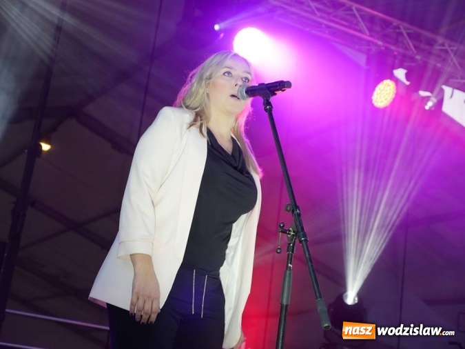 Zdjęcie w galerii na portalu naszwodzislaw.com: Popołudnie z Sąsiadem i Unią Europejską. Frekwencja i humory dopisały wiadomości z regionu