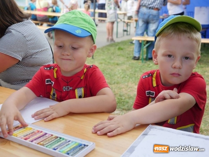 Zdjęcie w galerii na portalu naszwodzislaw.com: Popołudnie z Sąsiadem i Unią Europejską. Frekwencja i humory dopisały wiadomości z regionu