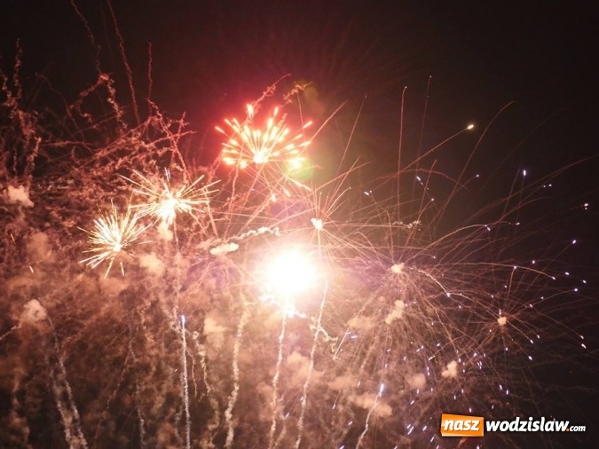 Zdjęcie w galerii na portalu naszwodzislaw.com: Popołudnie z Sąsiadem i Unią Europejską. Frekwencja i humory dopisały wiadomości z regionu