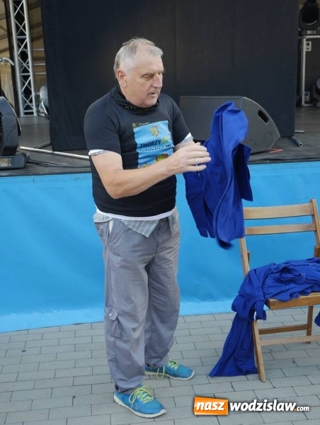 Zdjęcie w galerii na portalu naszwodzislaw.com: Popołudnie z Sąsiadem i Unią Europejską. Frekwencja i humory dopisały wiadomości z regionu