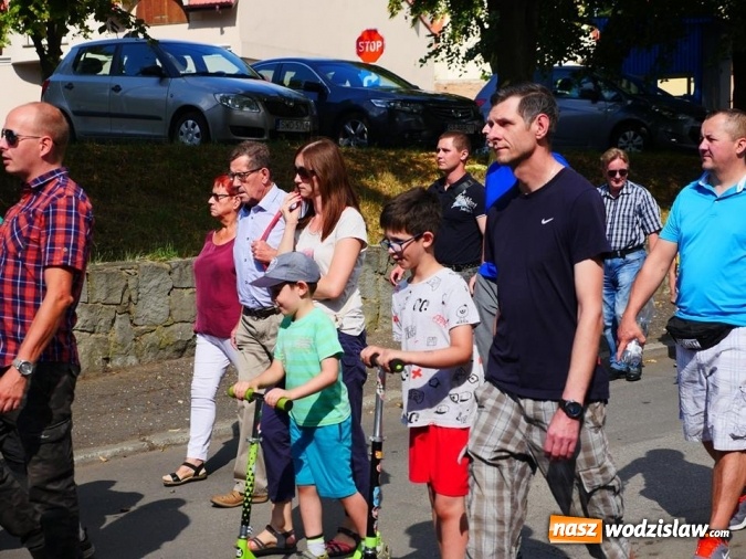 Zdjęcie w galerii na portalu naszwodzislaw.com: Popołudnie z Sąsiadem i Unią Europejską. Frekwencja i humory dopisały wiadomości z regionu