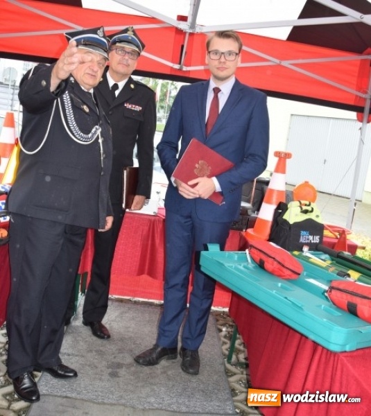 Zdjęcie w galerii na portalu naszwodzislaw.com: Nowy sprzęt dla strażaków z Rydułtów wiadomości z regionu