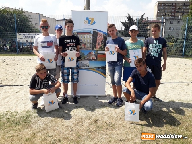Zdjęcie w galerii na portalu naszwodzislaw.com: Znamy wyniki VI Grand Prix Starosty Wodzisławskiego w siatkówce plażowej wiadomości z regionu