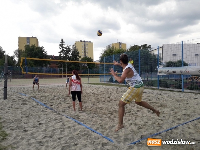 Zdjęcie w galerii na portalu naszwodzislaw.com: Znamy wyniki VI Grand Prix Starosty Wodzisławskiego w siatkówce plażowej wiadomości z regionu