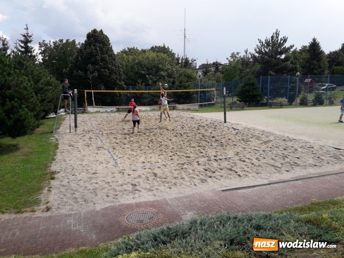 Zdjęcie w galerii na portalu naszwodzislaw.com: Znamy wyniki VI Grand Prix Starosty Wodzisławskiego w siatkówce plażowej wiadomości z regionu