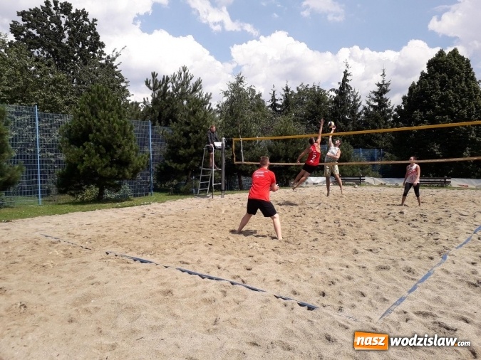 Zdjęcie w galerii na portalu naszwodzislaw.com: Znamy wyniki VI Grand Prix Starosty Wodzisławskiego w siatkówce plażowej wiadomości z regionu