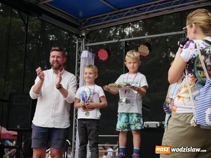 Zdjęcie w galerii na portalu naszwodzislaw.com: 22 lipca na Balatonie, czyli wyjątkowy piknik w klimacie PRL wiadomości z regionu