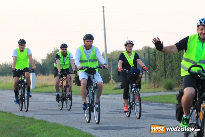 Zdjęcie w galerii na portalu naszwodzislaw.com: Ruszyła XIII Rowerowa Pielgrzymka z Lubomi na Jasną Górę wiadomości z regionu