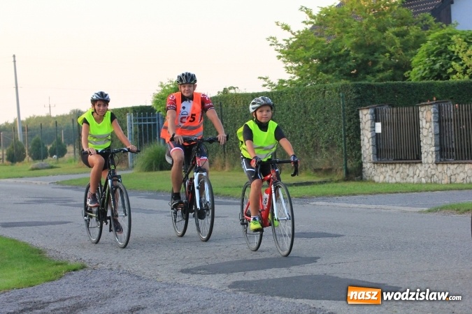 Zdjęcie w galerii na portalu naszwodzislaw.com: Ruszyła XIII Rowerowa Pielgrzymka z Lubomi na Jasną Górę wiadomości z regionu