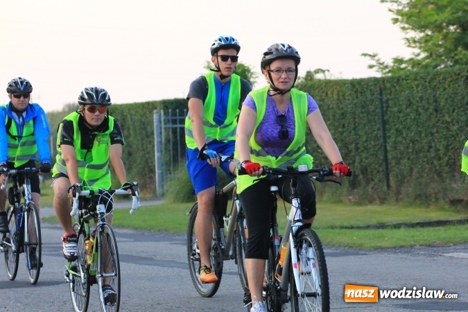Zdjęcie w galerii na portalu naszwodzislaw.com: Ruszyła XIII Rowerowa Pielgrzymka z Lubomi na Jasną Górę wiadomości z regionu