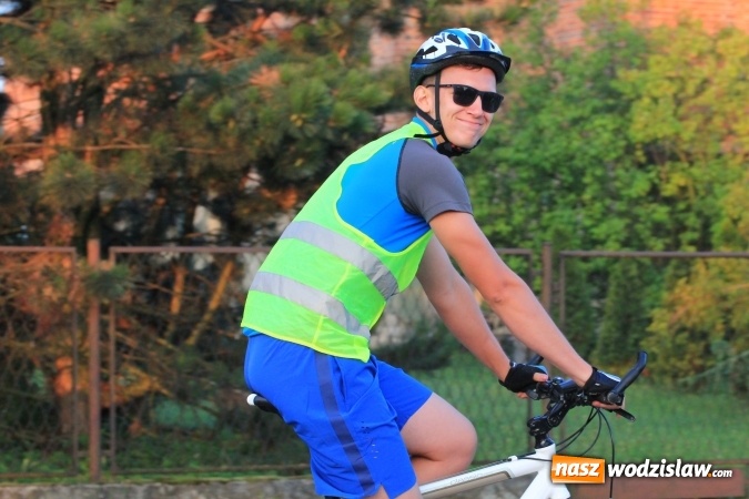 Zdjęcie w galerii na portalu naszwodzislaw.com: Ruszyła XIII Rowerowa Pielgrzymka z Lubomi na Jasną Górę wiadomości z regionu