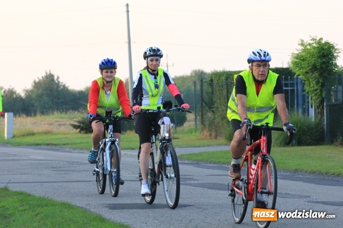 Zdjęcie w galerii na portalu naszwodzislaw.com: Ruszyła XIII Rowerowa Pielgrzymka z Lubomi na Jasną Górę wiadomości z regionu