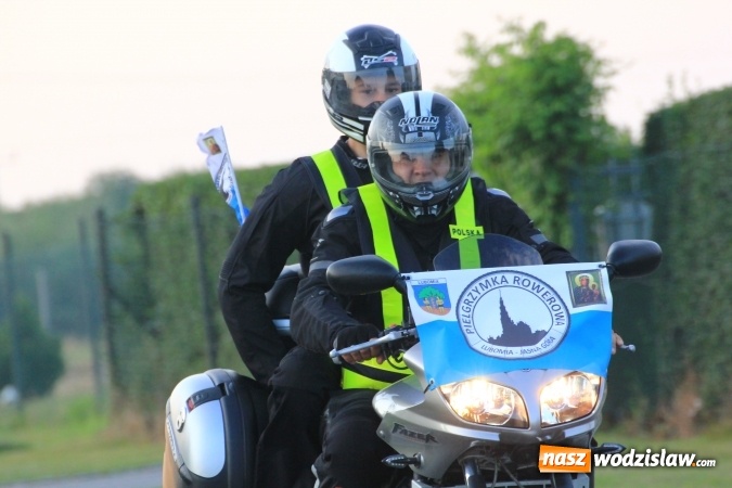 Zdjęcie w galerii na portalu naszwodzislaw.com: Ruszyła XIII Rowerowa Pielgrzymka z Lubomi na Jasną Górę wiadomości z regionu