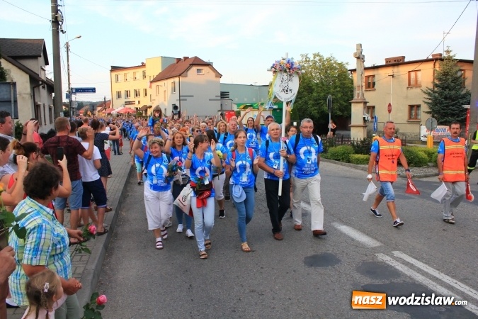 Zdjęcie w galerii na portalu naszwodzislaw.com: Pielgrzymi szczęśliwie wrócili do domów wiadomości z regionu