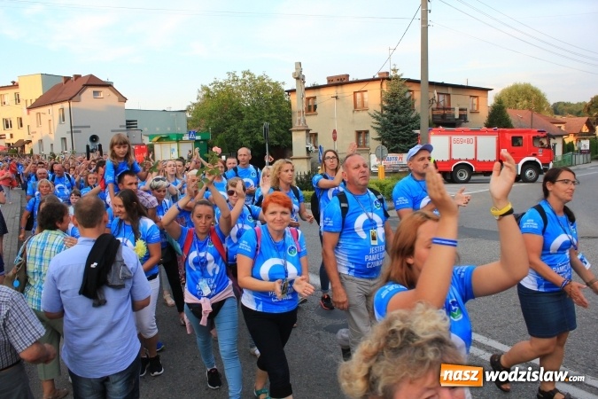 Zdjęcie w galerii na portalu naszwodzislaw.com: Pielgrzymi szczęśliwie wrócili do domów wiadomości z regionu