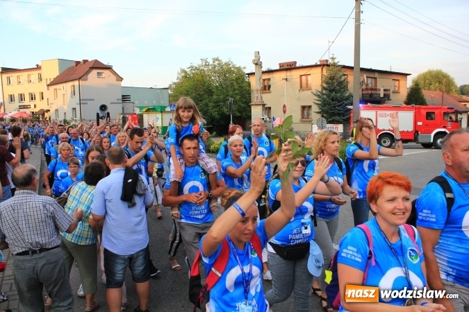 Zdjęcie w galerii na portalu naszwodzislaw.com: Pielgrzymi szczęśliwie wrócili do domów wiadomości z regionu