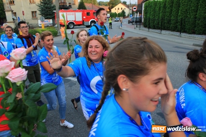 Zdjęcie w galerii na portalu naszwodzislaw.com: Pielgrzymi szczęśliwie wrócili do domów wiadomości z regionu